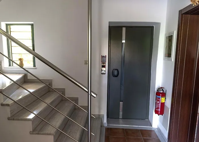 Plumi * Ханья (Крит)