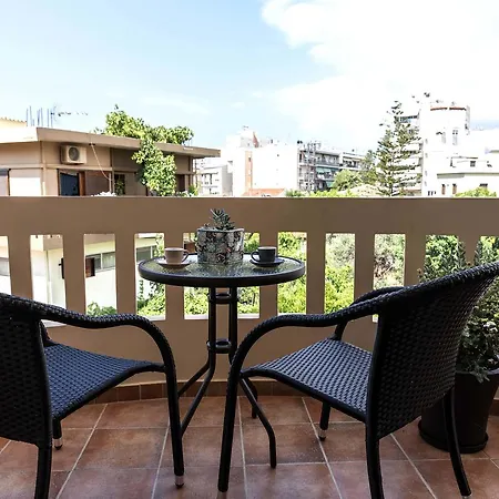 Plumi Apartment Chania (Crete)
