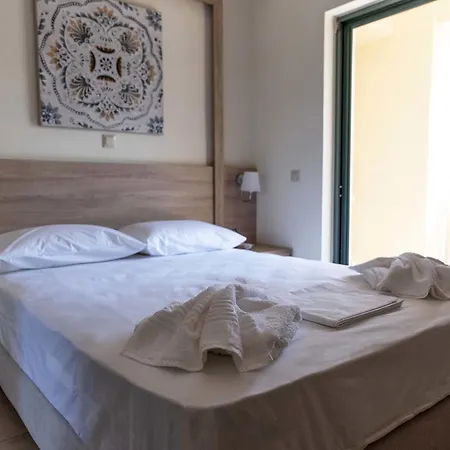 Apartman Plumi Hriszí Aktí Haniá