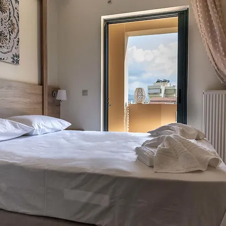 Plumi Apartman Hriszí Aktí Haniá